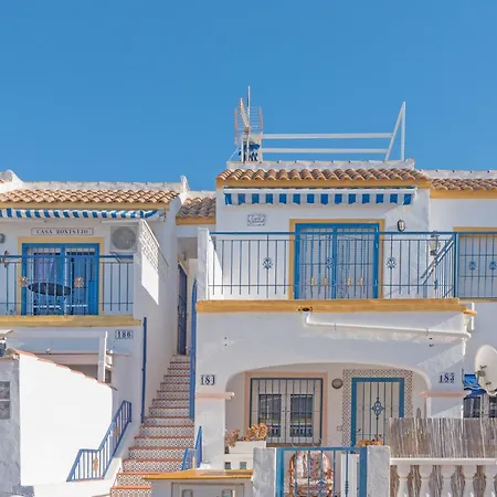 Casa Carisma * 托雷维耶哈